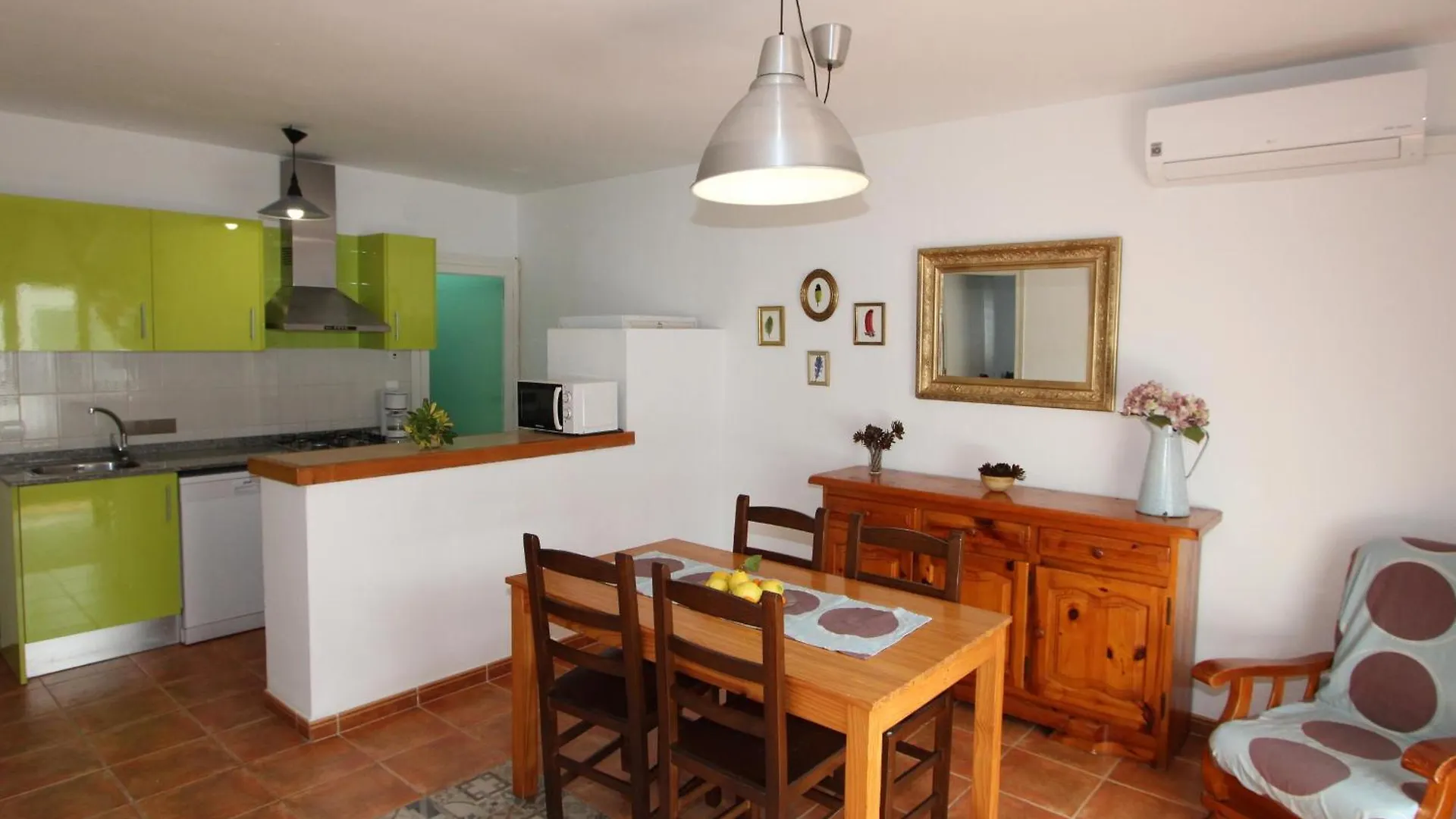 Casa Familiar Cerca Del Mar Con Piscina Privada, Wifi, Aire Acondicionado, Admiten Mascotas - Es-184-47 Riumar
