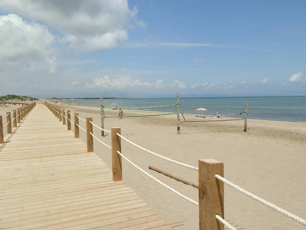Casa Familiar Cerca Del Mar Con Piscina Privada, Wifi, Aire Acondicionado, Admiten Mascotas - Es-184-47 Riumar 0*,  Spain