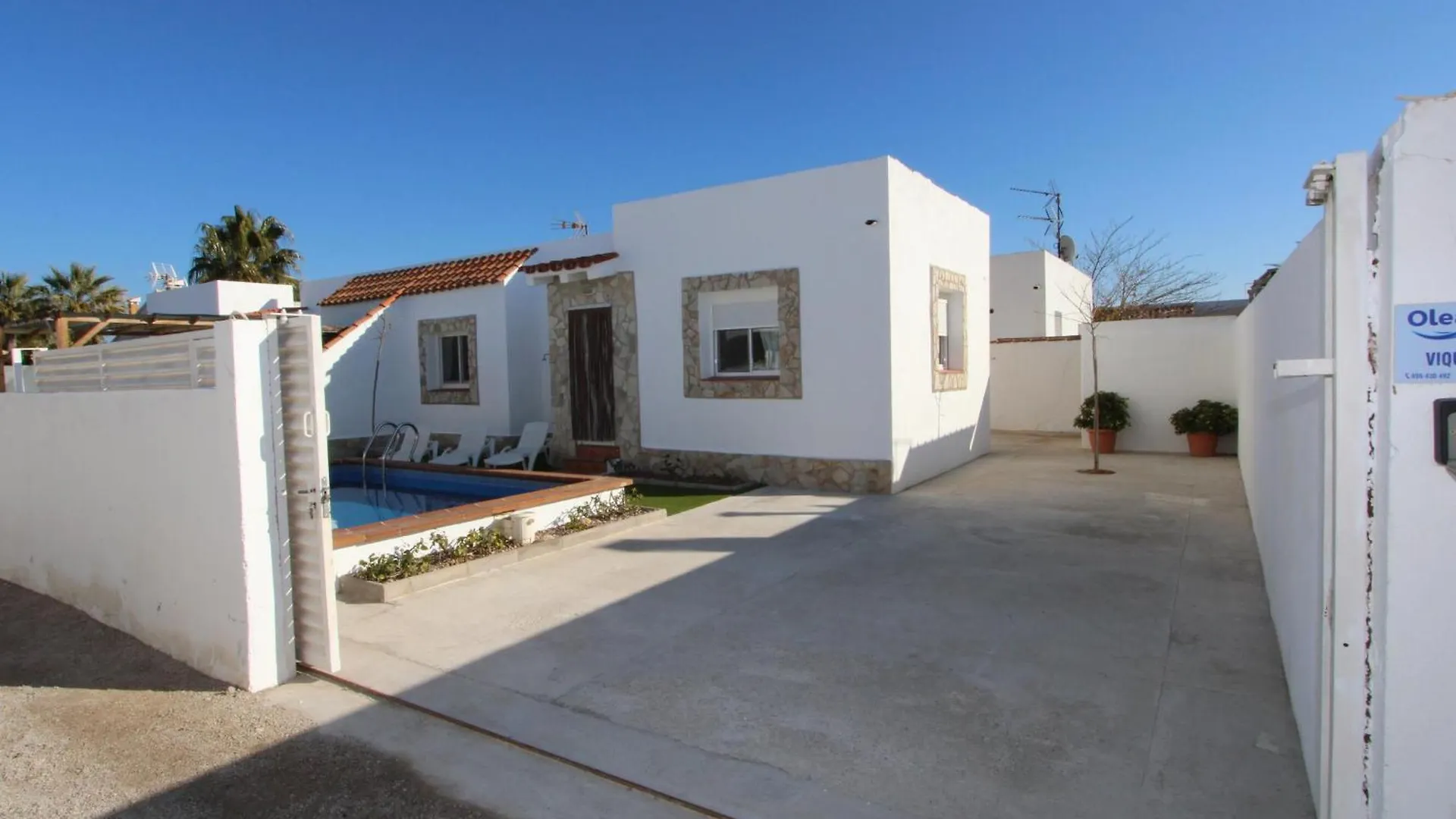 Casa Familiar Cerca Del Mar Con Piscina Privada, Wifi, Aire Acondicionado, Admiten Mascotas - Es-184-47 location